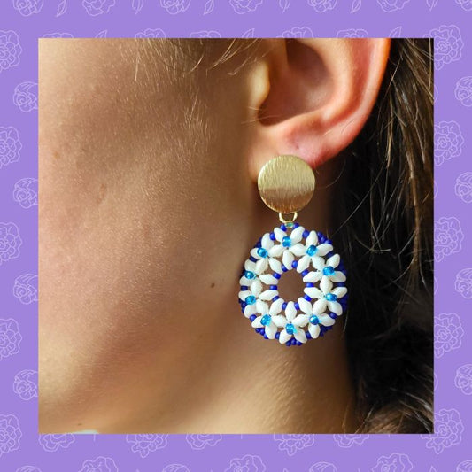 Flora øreringe – Blomsterinspirerede øreringe med Matubo og Miyuki-perler