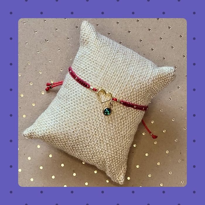 Min Valentine armbånd – Justerbar kærlighedsgave med perler og macramé