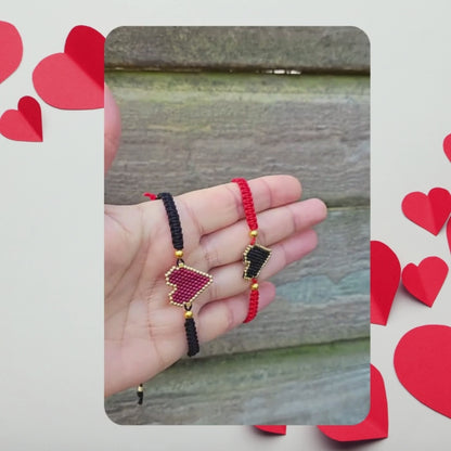 Loveyou armbånd – Håndlavet armbånd med hjerter og justerbar lukning