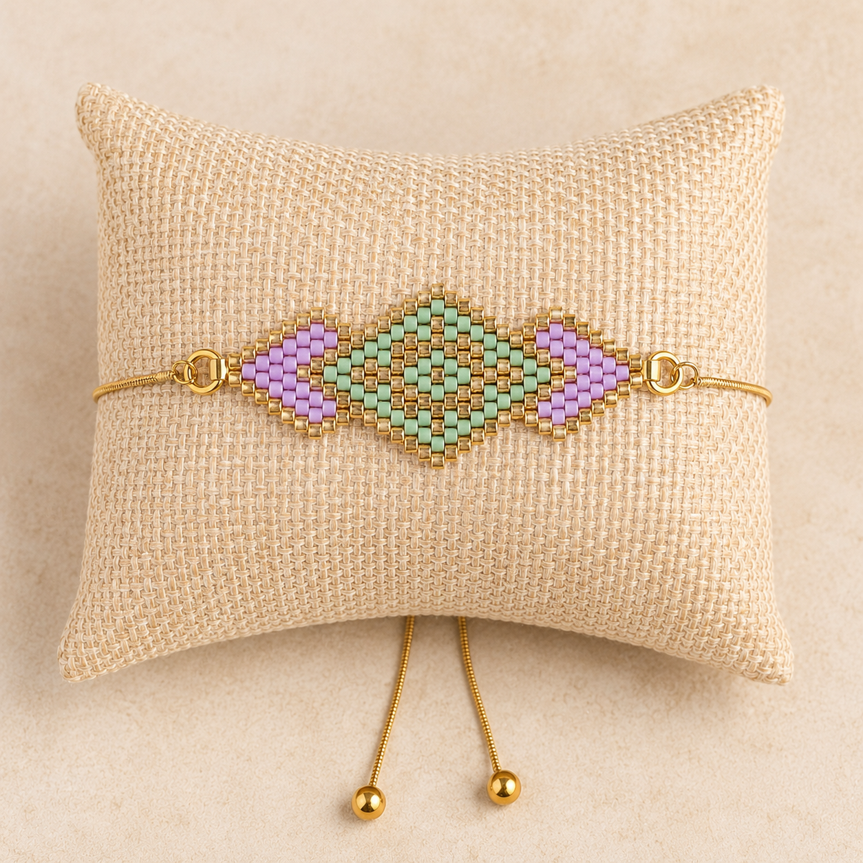 Håndlavet justerbart armbånd med Miyuki-perler – Mirada